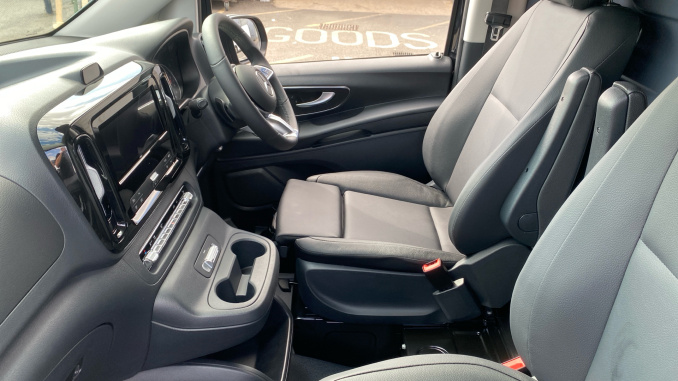Mercedes-Benz Vito L2 Diesel Rwd 116CDI Select Van 9G-Tronic - Image 20